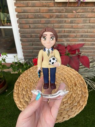 Figura Comunión Niño Tarta