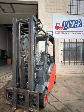 Carretilla elevadora matriculada