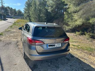 Opel Astra 1.4 turbo 145cv