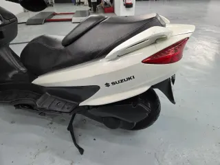 Suzuki Burgman 200cc