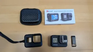 GoPro Hero 8 Black + SD da 128GB + Accessori