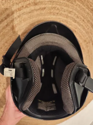 Casco de moto negro Zeus