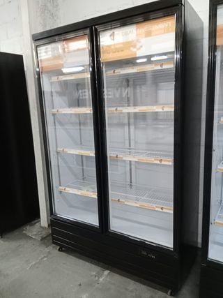 Neveras Expositoras de Bebidas Nuevas