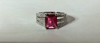 Anello donna con rubino sintetico