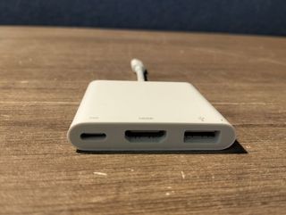 Apple Adaptador multipuerto de USB-C a AV digital