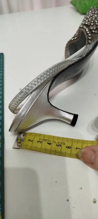 Zapatos de fiesta Rebeca Sanver plateados