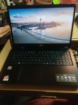 Portátil Acer Negro