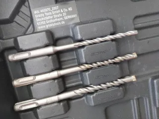 Taladro Perforador Parkside con Accesorios