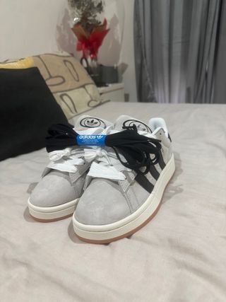 Adidas Campus Gris y Blanco