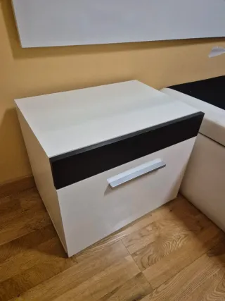 Canapé 150cm y 2 mesillas