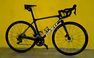 Giant TCR Advanced PRO TEAM Carbono Disc