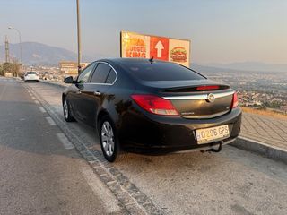 Opel Insignia 2010
