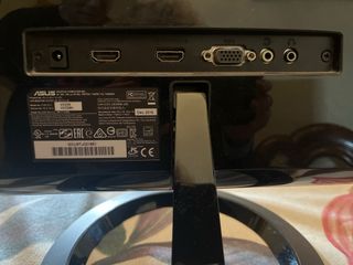 Monitor Asus Negro con Altavoces Integrados