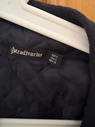 Chaqueta Bomber Azul Marino Stradivarius