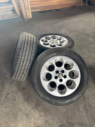Llantas Alfa Romeo 5x98 en 15 pulgadas.