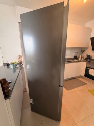 Nevera LG 341L Inox No Frost