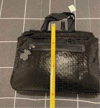 Bolso bandolera Tous Negro y Marrón. Maletín TOUS.