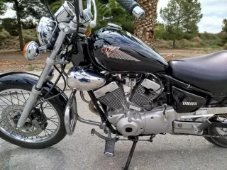 Yamaha Virago XV 250 Custom