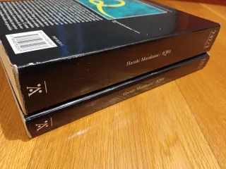 1Q84: Libros 1 y 2 (Spanish Edition)