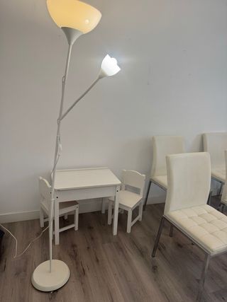 Lámpara de pie moderna tela y metal