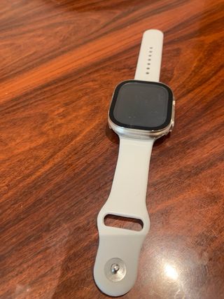 Apple Watch Ultra Orologio Digitale Argento e Bianco
