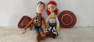 Muñecos Woody y Jessie Disney Clásicos