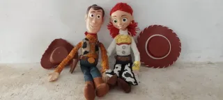 Muñecos Woody y Jessie Disney Clásicos
