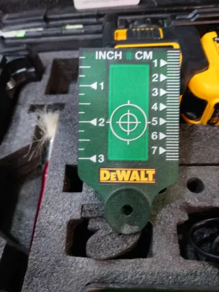 Nivel Láser DeWalt DCB 127