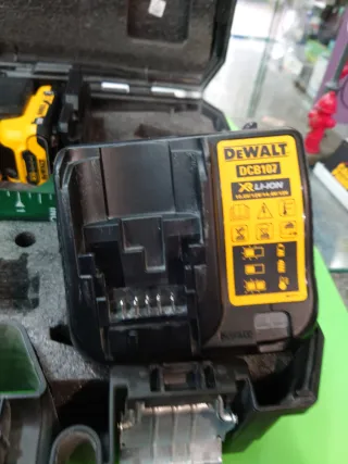 Nivel Láser DeWalt DCB 127