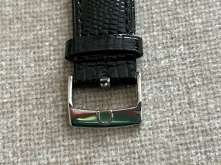 CORREA DE RELOJ DE PIEL NEGRA