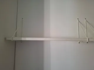 Estanterías de pared madera blancas