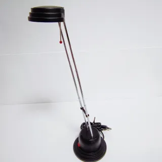 Lámpara Flexo Vintage Massive Negra Plateada