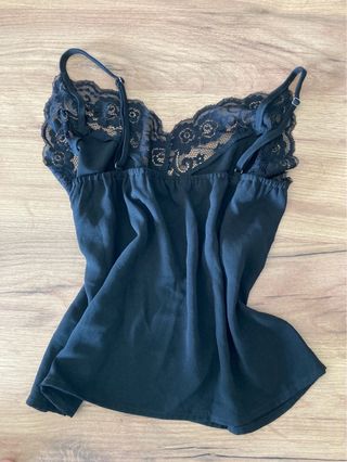 Camiseta lencera encaje tirantes ajustables XS