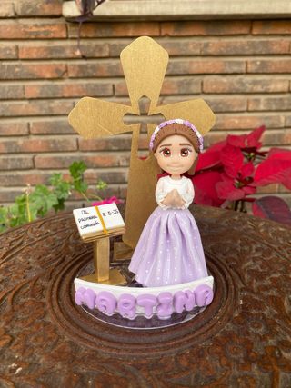 Figura tarta comunión niña personalizada