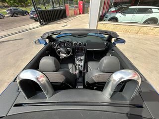 Audi TT Roadster 2.0 TFSI quattro