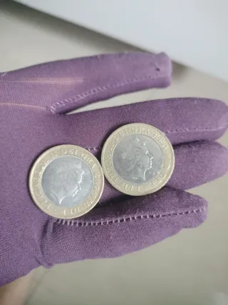 Lote 2 monedas 1 Libra