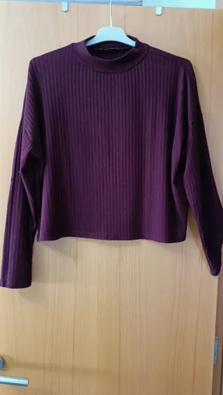 Lote 2 Suéter Stradivarius Talla M a 1€ cada uno