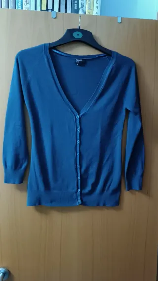 Lote 2 Suéter Stradivarius Talla M a 1€ cada uno