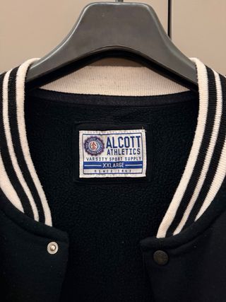 Giacca Alcott pile bicolore nera e bianca