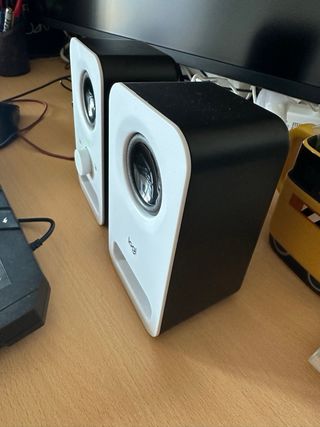 Altavoces Logitech Z150 Negro y Blanco