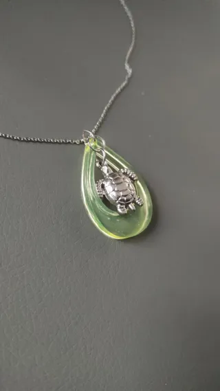 Collana con ciondolo tartaruga