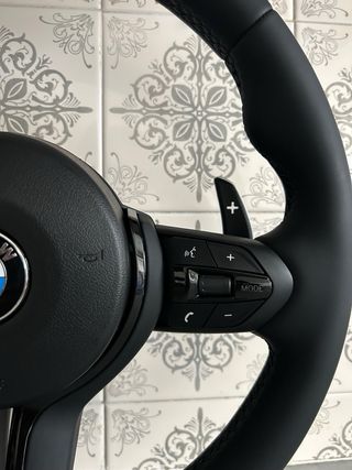 Volante BMW M Deportivo Achatado