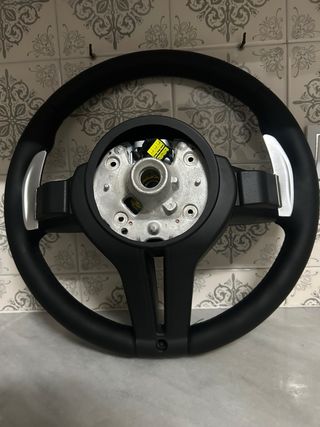 Volante BMW M Deportivo Achatado
