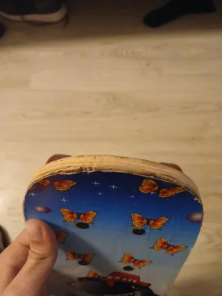 Patín para niños con diseño de tiburón