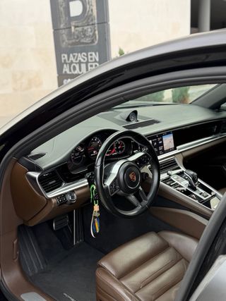 Porsche Panamera 2018