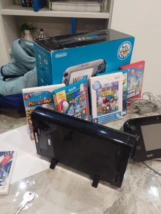 Nintendo Wii U 32GB + Giochi