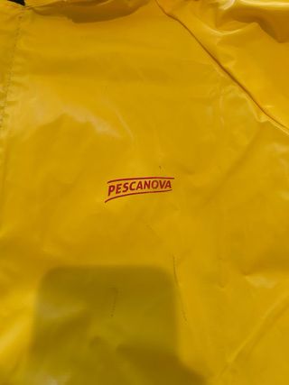 Chubasquero Pescanova Amarillo