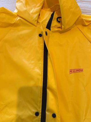 Chubasquero Pescanova Amarillo