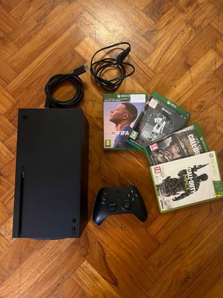 Xbox Series X 1TB + 4 Giochi