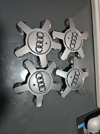 Tapacubos Audi 4FN601165 no son originales